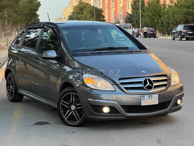 Mercedes B 170 2009, 187,000 km - 1.7 l - Sumqayıt