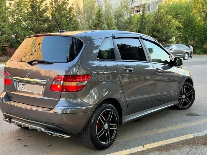 Mercedes B 170 2009, 187,000 km - 1.7 l - Sumqayıt