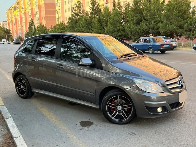 Mercedes B 170 2009, 187,000 km - 1.7 l - Sumqayıt