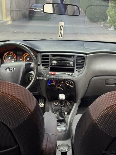 Kia Rio 2007, 224,000 km - 1.4 l - Şirvan