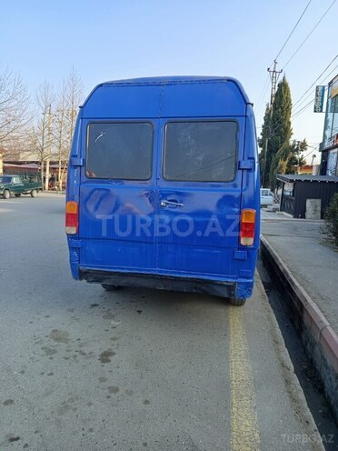 Mercedes 208 D 1992, 450,000 km - 2.5 l - Ağdam