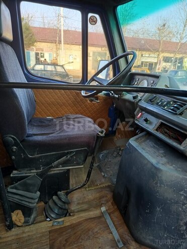 Mercedes 208 D 1992, 450,000 km - 2.5 l - Ağdam
