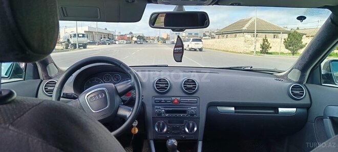 Audi A3 2005, 260,000 km - 2.0 l - Bakı
