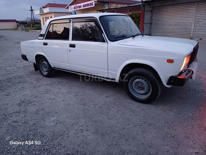 LADA (VAZ) 2107-7