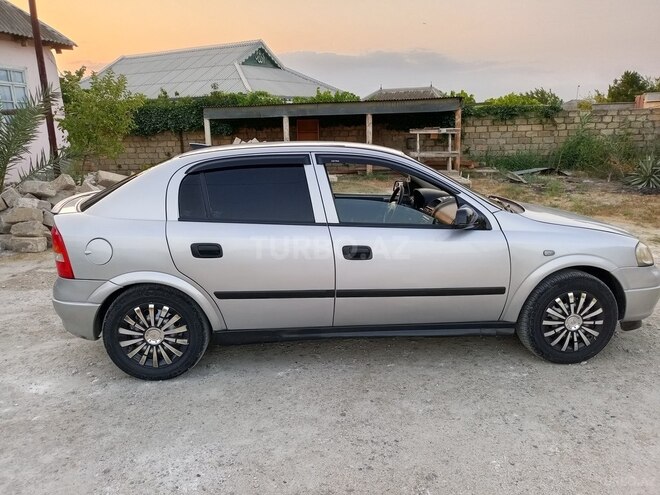 Opel Astra 2000, 483,000 km - 1.6 l - Şirvan