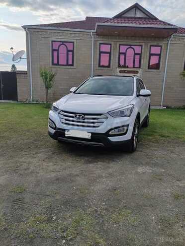 Hyundai Santa Fe-1