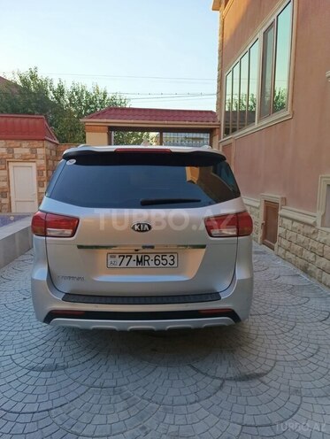 Kia Carnival 2015, 243,000 km - 2.2 l - Bakı