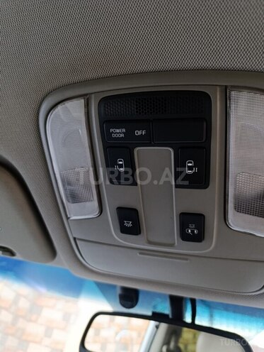 Kia Carnival 2015, 243,000 km - 2.2 l - Bakı