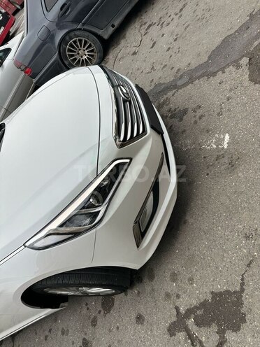 Hyundai Sonata 2014, 215,000 km - 2.0 l - Bakı