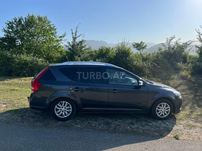 Kia Ceed 2009, 230,000 km - 1.6 л - Quba