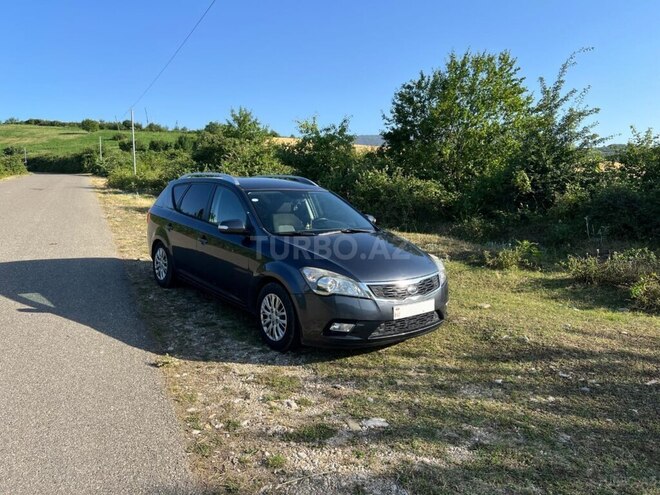 Kia Ceed 2009, 230,000 km - 1.6 л - Quba