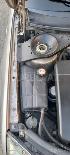 Ford Mondeo 2003, 200,000 km - 2.0 l - Ucar