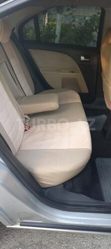 Ford Mondeo 2003, 200,000 km - 2.0 l - Ucar