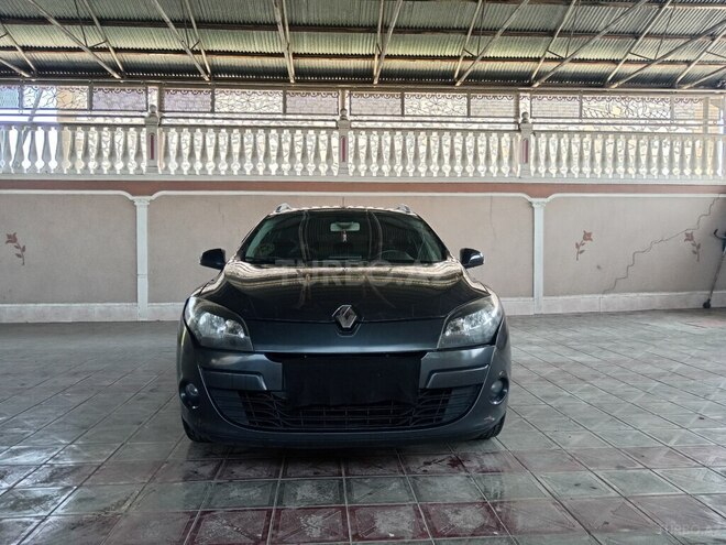Renault Megane 2011, 294,000 km - 1.5 l - Şəmkir