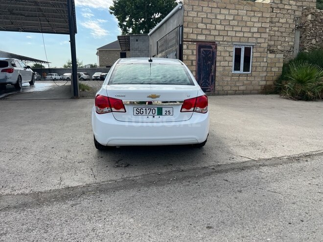 Chevrolet Cruze 2015, 177,000 km - 1.4 л - Samux