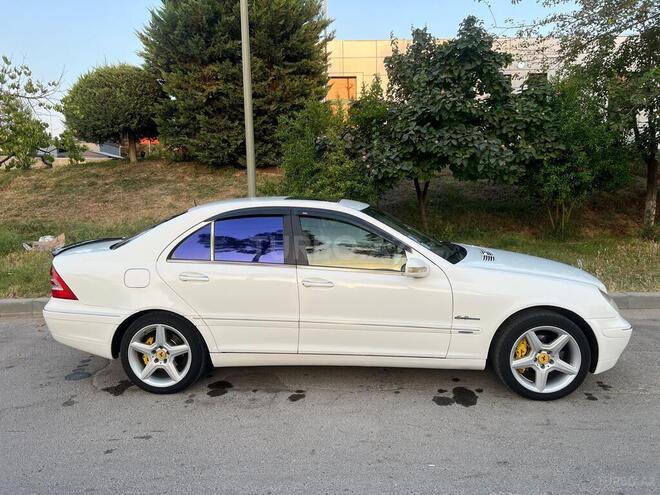 Mercedes C 240 2001, 352,489 km - 2.6 l - Şirvan