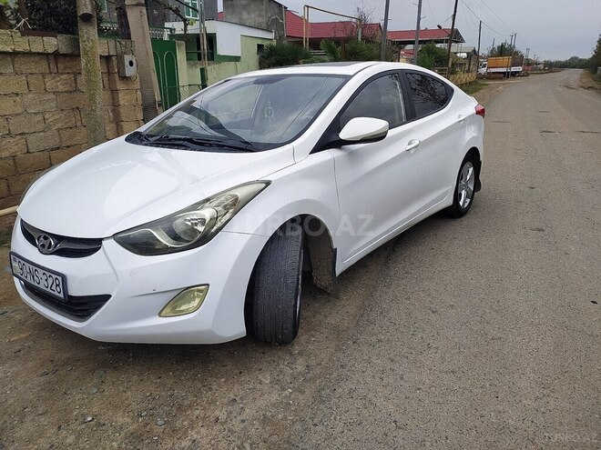 Hyundai Elantra 2012, 255,000 km - 1.6 l - Biləsuvar