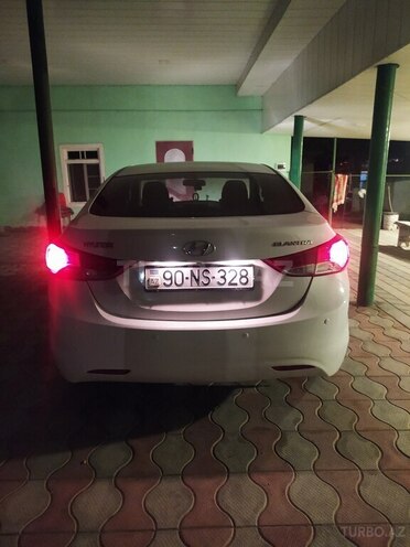 Hyundai Elantra 2012, 255,000 km - 1.6 l - Biləsuvar