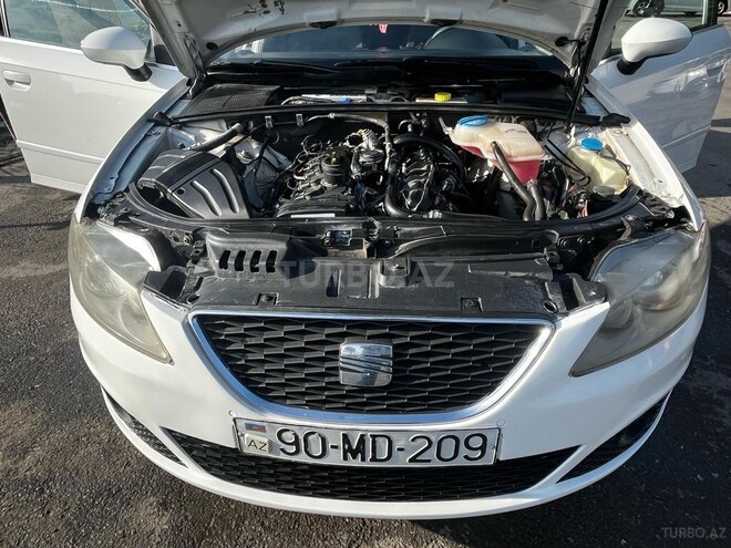 SEAT Exeo 2012, 295,795 km - 2.0 l - Bakı