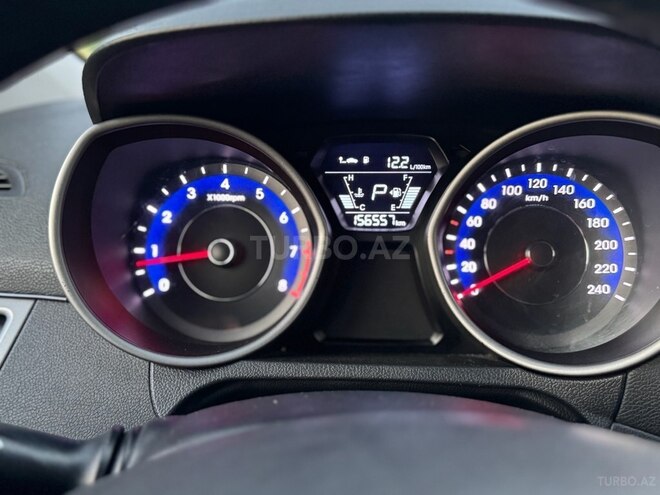 Hyundai Elantra 2015, 156,600 km - 1.8 l - Bakı