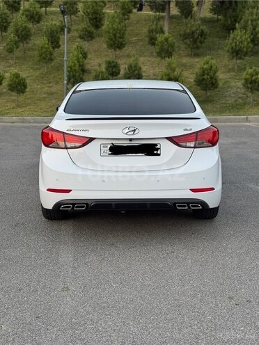 Hyundai Elantra 2015, 156,600 km - 1.8 l - Bakı