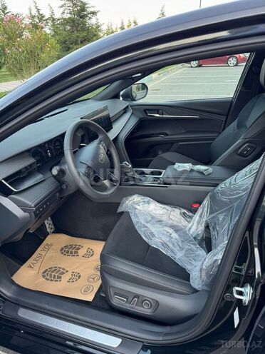 Toyota Camry-9