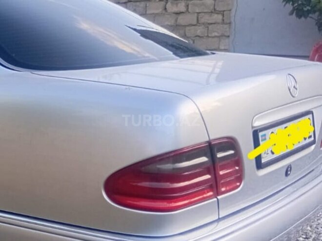 Mercedes E 200 1996, 320,000 km - 2.0 л - Bakı