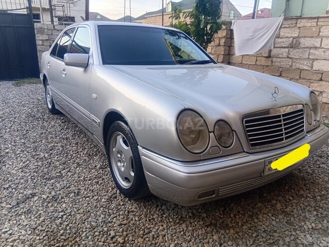 Mercedes E 200 1996, 320,000 km - 2.0 л - Bakı