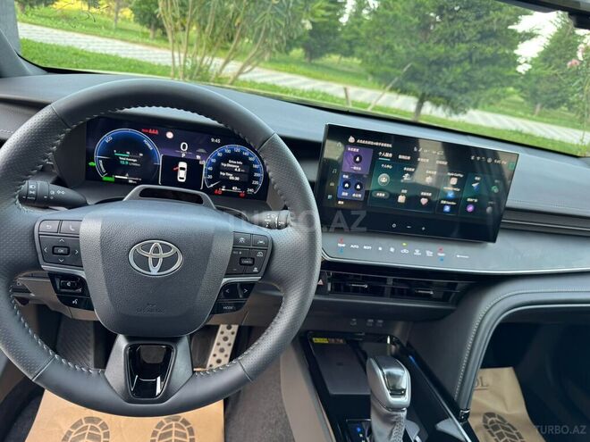 Toyota Camry-14