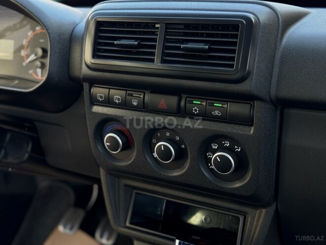 LADA (VAZ) Niva 2025, 5,000 km - 1.7 л - Gəncə