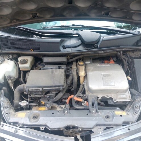 Toyota Prius 2009, 286,326 km - 1.5 л - Gəncə