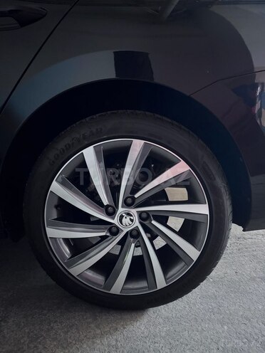 Skoda Octavia 2022, 37,000 km - 1.6 л - Bakı