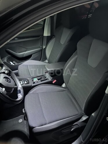Skoda Octavia 2022, 37,000 km - 1.6 л - Bakı