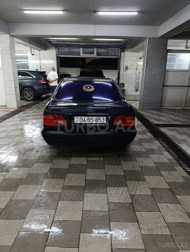 Mercedes E 240 1998, 300,000 km - 2.4 l - Bakı