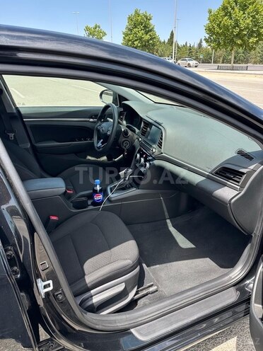 Hyundai Elantra 2020, 64,374 km - 2.0 л - Gəncə