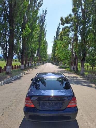 Mercedes C 200 2001, 370,000 km - 2.0 л - Lənkəran