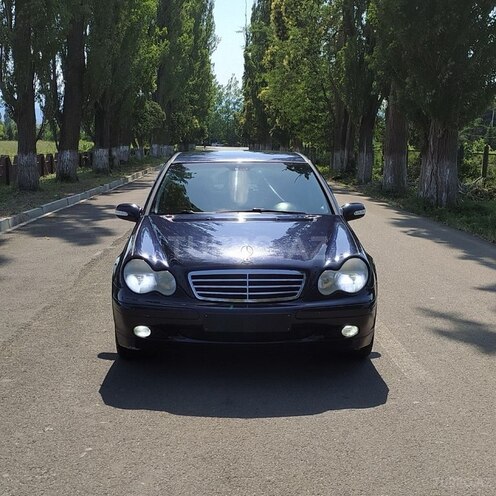 Mercedes C 200 2001, 370,000 km - 2.0 л - Lənkəran
