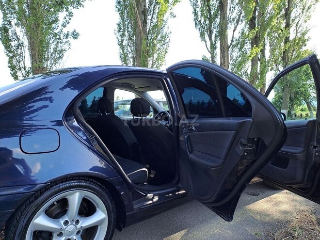 Mercedes C 200 2001, 370,000 km - 2.0 л - Lənkəran