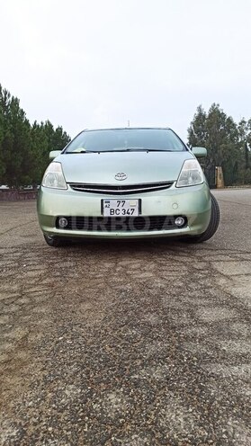 Toyota Prius-11
