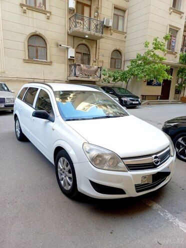 Opel Astra 2008, 180,000 km - 1.3 l - Bakı