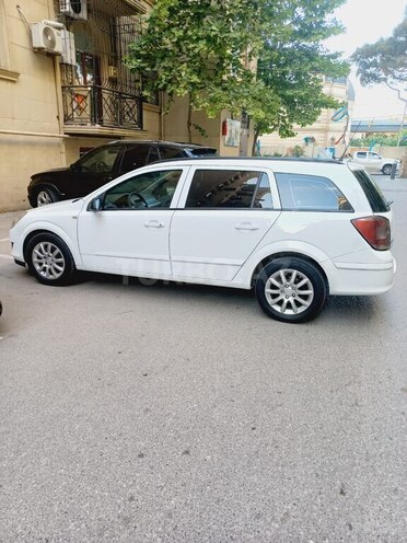 Opel Astra 2008, 180,000 km - 1.3 l - Bakı