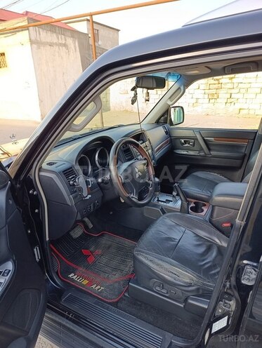 Mitsubishi Pajero 2007, 221,000 km - 3.0 l - Bakı
