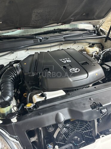 Toyota Land Cruiser Prado-20