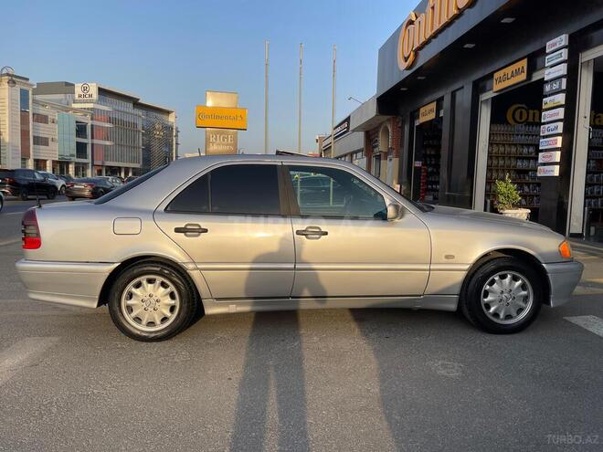 Mercedes C 180 1998, 300,000 km - 1.8 l - Bakı