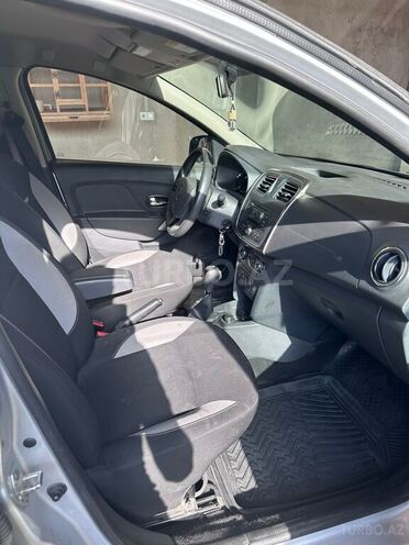 Renault Sandero Stepway 2015, 61,000 km - 1.6 l - Bakı