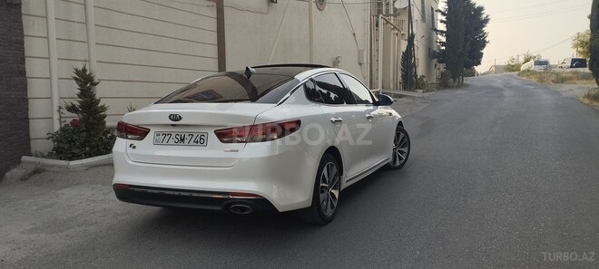Kia K5-6