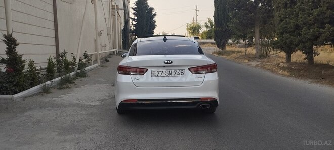 Kia K5-8