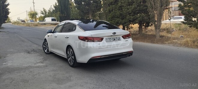 Kia K5-7