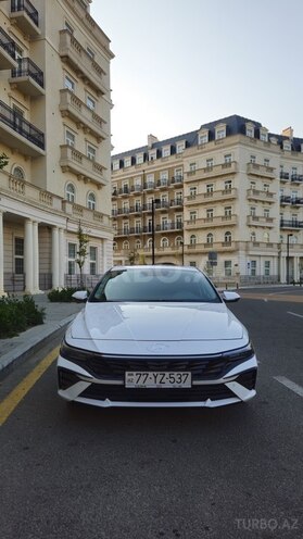 Hyundai Elantra 2024, 21,300 km - 1.6 l - Bakı