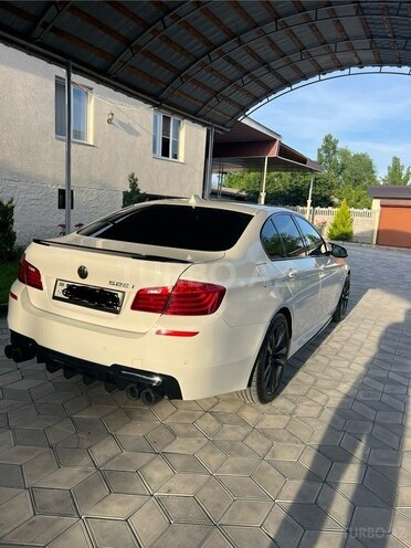 BMW 528 2015, 190,000 km - 2.0 l - Zaqatala